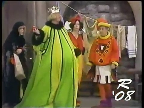 Carol Burnett - Bust Ups, Bloopers & Blunders Pt. 2