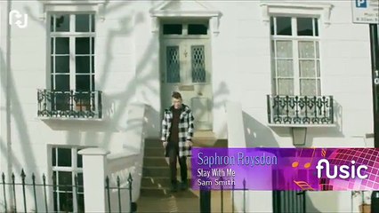 Saphron singing with Sam Smith