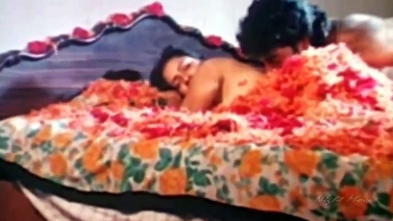 First nights romance | Mayuri Telugu Movie HD Glamour Scene | Telugu romantic Scenes