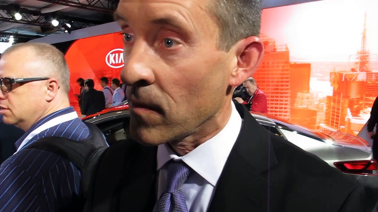 KIA VP  Michael Sprague on new Optima at NYC Auto Show with Bob Giles NewCarNews.TV