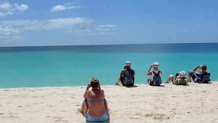 Boeing 747 landing - St. Maarten - Maho Beach - 2009.04.02