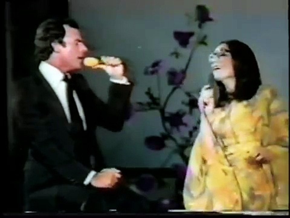 Julio Iglesias Nana Mouskouri La Paloma