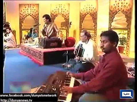 Dunya News - Asad Amanat Ali Khan's 8th death anniversary being observed