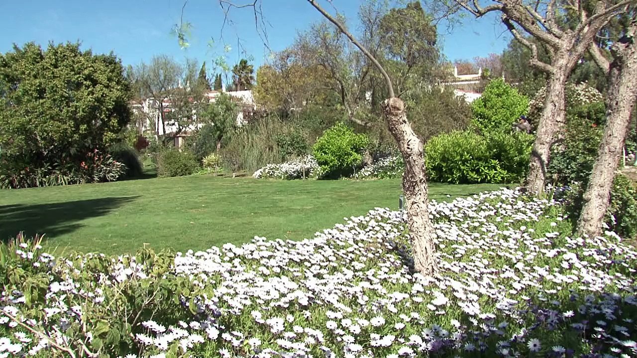 Zur Rente in die Sonne: Nobeldorf für Briten an der Algarve