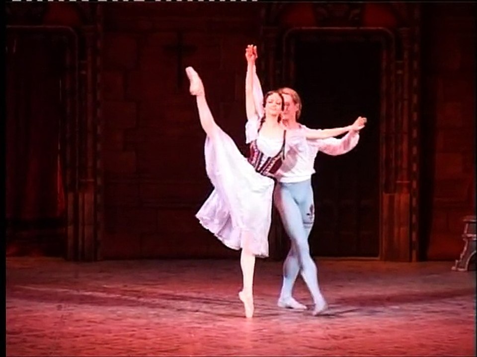 Нина Капцова. Эсмеральда. Сцены из балета. Ч.3 В гл..ролях: Д.Гуданов, А.Войтюк, Е.Крысанова и др.