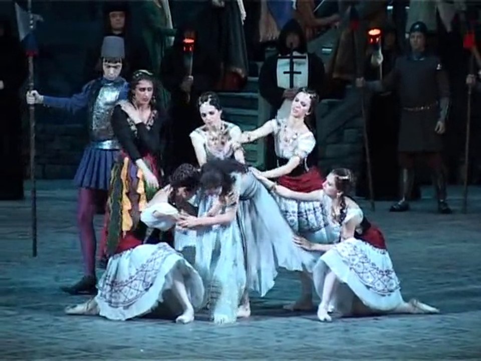 Нина Капцова. Эсмеральда. Сцены из балета. Часть 4. В гл. ролях: Д.Гуданов, А.Войтюк, Е.Крысанова и др.