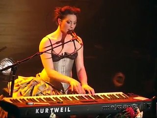 Amanda Palmer - "I Want You, But I Don't Need You"