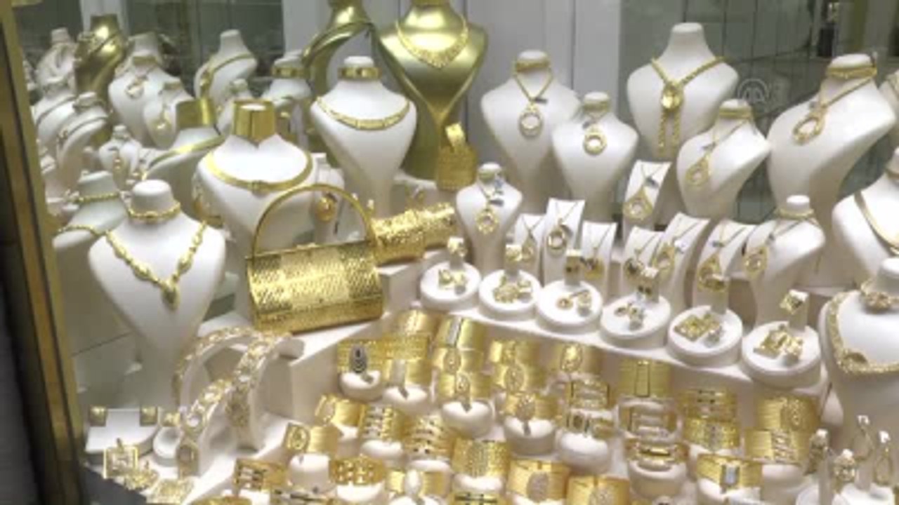 Lüks Otomobil Fiyatına "Altın Çanta"