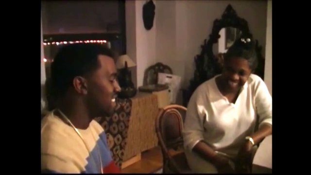 Kanye West rap avec sa mère Donda