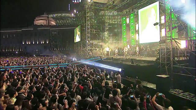 PSY - GANGNAM STYLE (강남스타일) @ Seoul Plaza Live Concert
