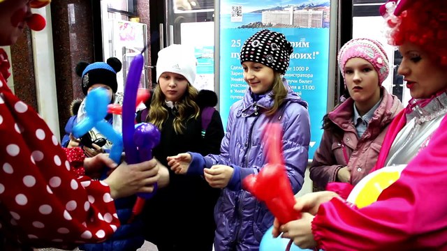 Праздник смеха в универмаге Муравей-Сормово