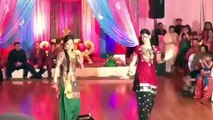 Pakistani Wedding Dance --Mere Hathon Men 9 , 9 Chooriyan hyn-- (HD) - Video Dailymotion