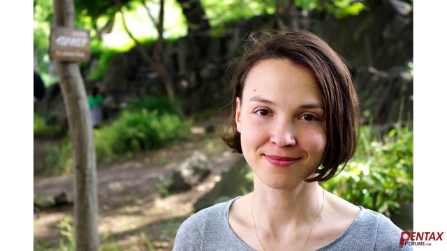 18-55mm Kit Lens vs. a Fast 50mm for Portrait Photos