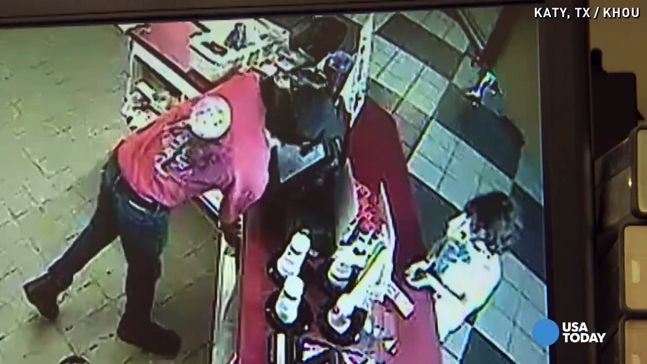 A Very Nice Man Gets His Good Deed's Overwhelming Reward - Inspirational Video
