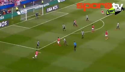 Benfica'lı yıldızdan muhteşem çalım