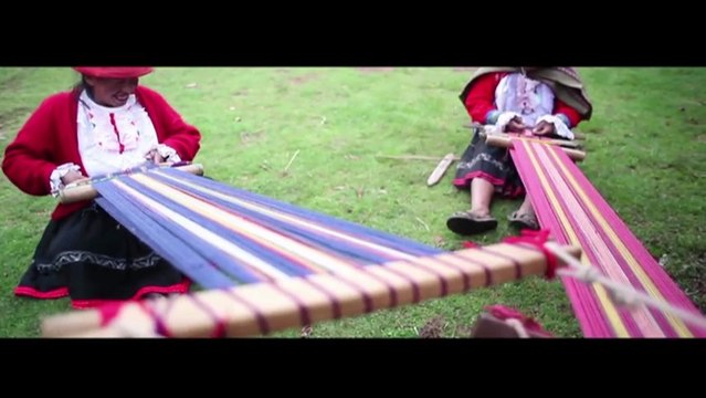 Hiking on the moon: Histoire d'un peuple, Quechua.