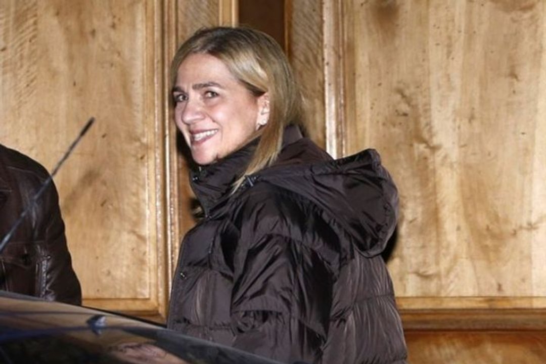 La Infanta firmó "sin pedir explicaciones"