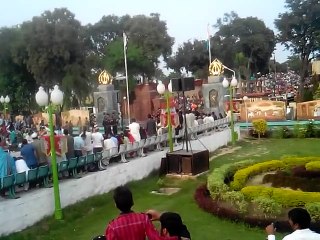 Pakistan Rangers parade Wagah, Live