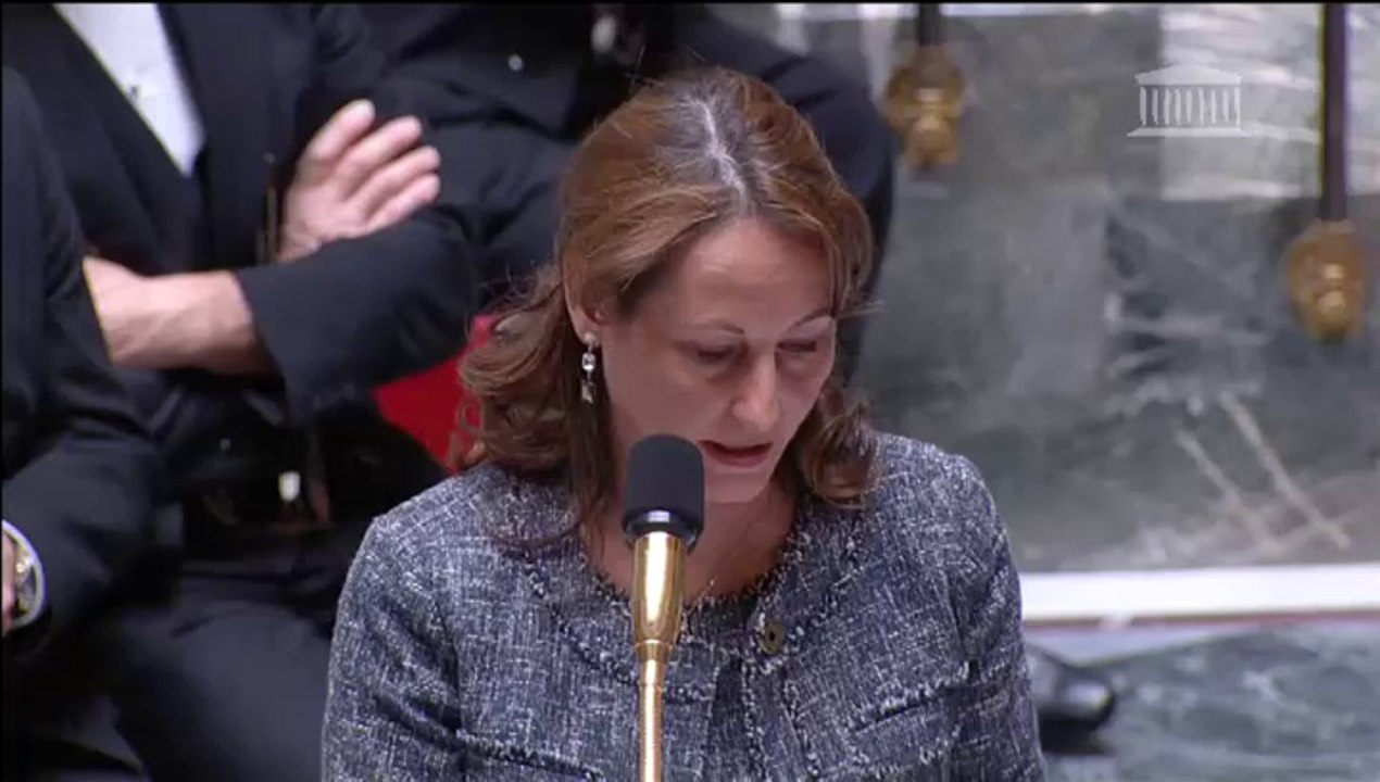 Gaz de schiste : Ségolène Royale répond à une QAG de Christophe Cavard (Écolo - Gard)