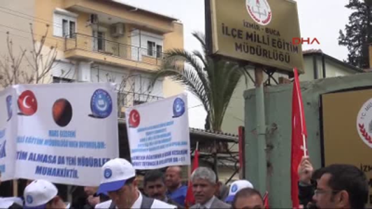 İzmir - Eğitimcilerden Baskı İddiası
