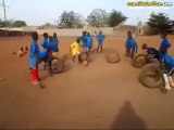 Afrikalı Çocukların Futbol Eğitimi