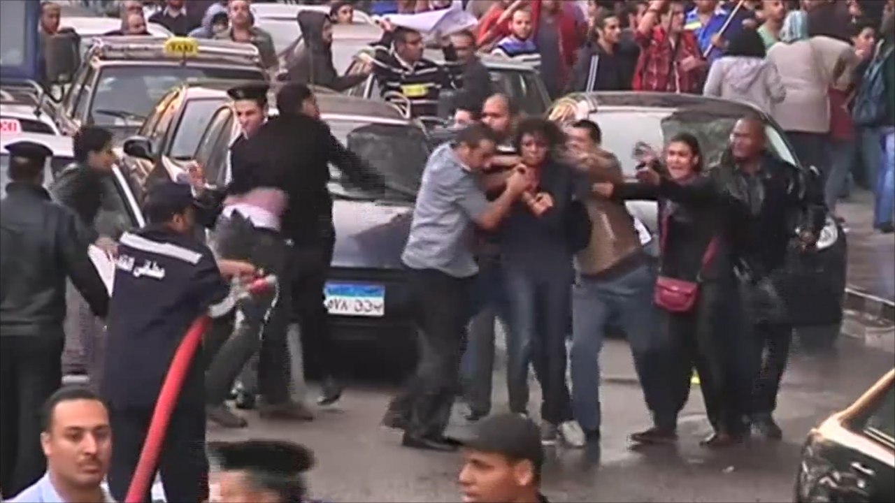 تقرير يتحدث عن تزايد انتهاكات حقوق الإنسان بمصر