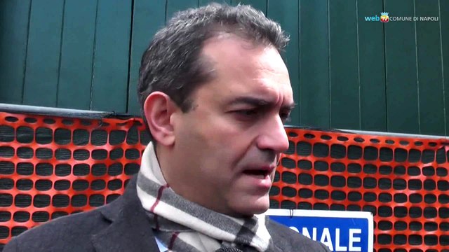 Napoli - De Magistris: Il governo taglia più risorse, come mai (08.04.15)