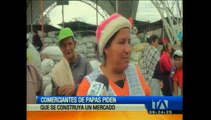 Comerciantes de papas piden se construya un mercado En Píllaro