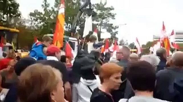 Manif Contre la fusion Alsace Lorraine Champagne Ardennes