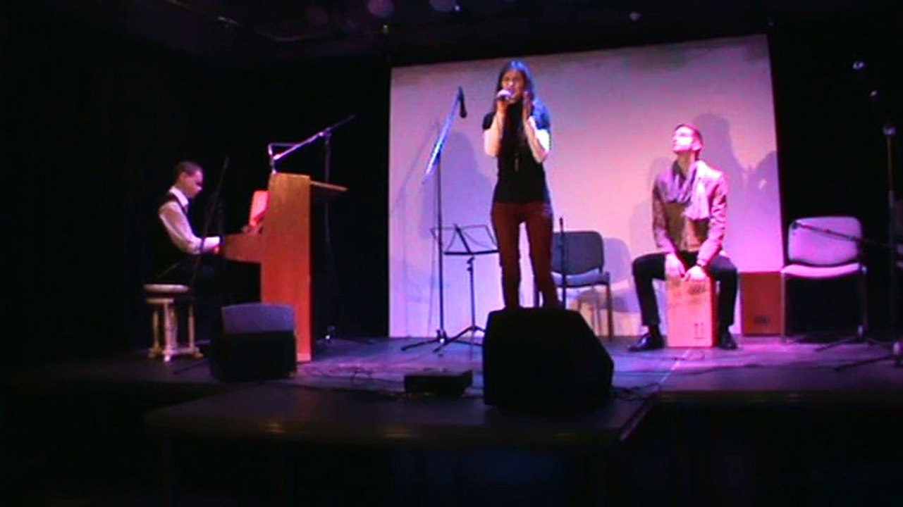 Spievam po francúzsky 2015, semi-finale Zilina, Pufflerová Miriam- Jeanne Cherhal, j´ai faim