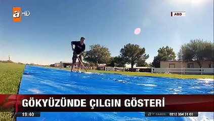 Paraşütçülerin Gökyüzündeki çılgın gösterisi yerdeki muhteşem finalle son buldu