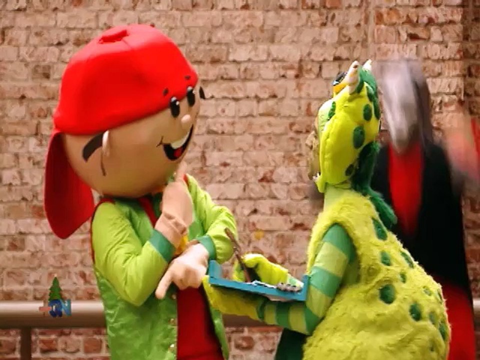 OIJ realiza 10 allanamientos para dar con sospechosos de enviar droga a Europa