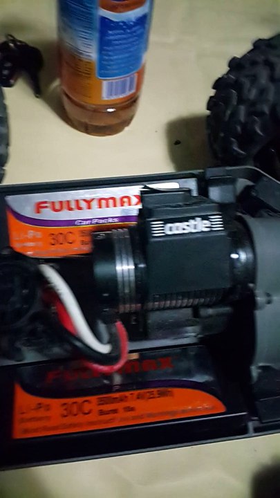 Traxxas emaxx