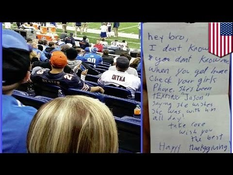 Парень заложил девушку, переписывавшуюся с любовником в присутствии бойфренда