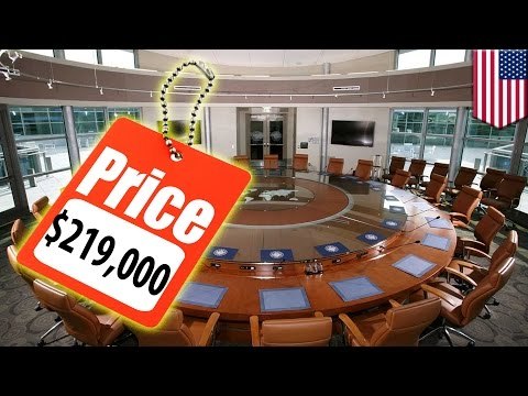 Университет Кин потратил $219 000 на стол для переговоров китайского производства