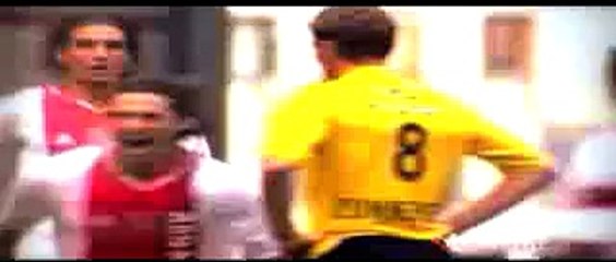 Ronaldinho vs Zlatan Ibrahimovic  Best Goals Battle