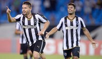 Botafogo vence Macaé e conquista Taça Guanabara