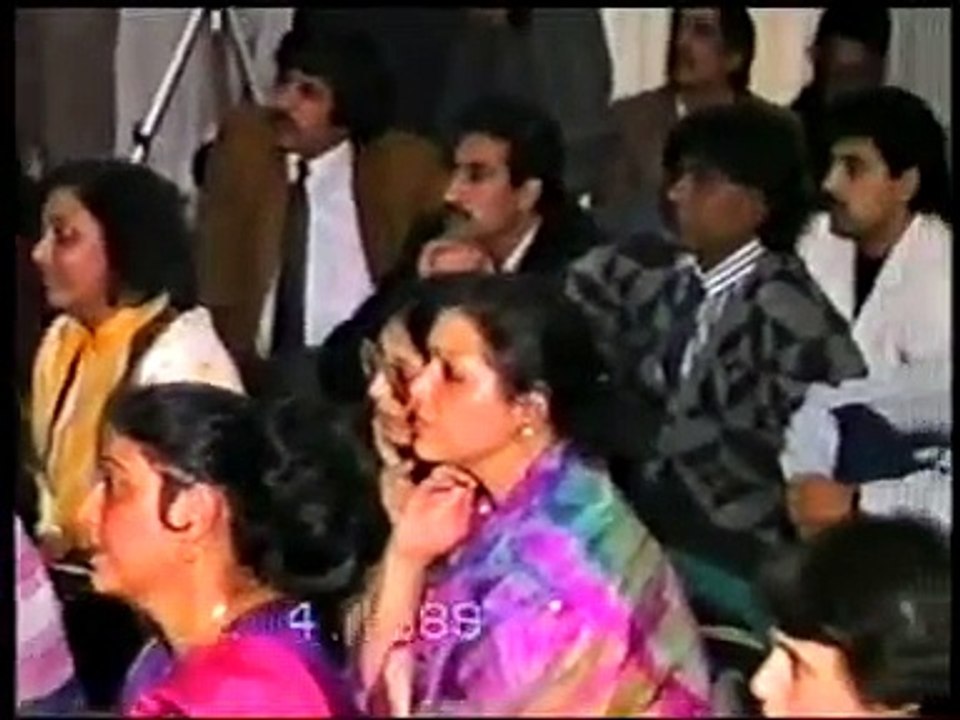 Mai Khayal Hoon Kisi Aur Ka by Rahat Fateh Ali Khan