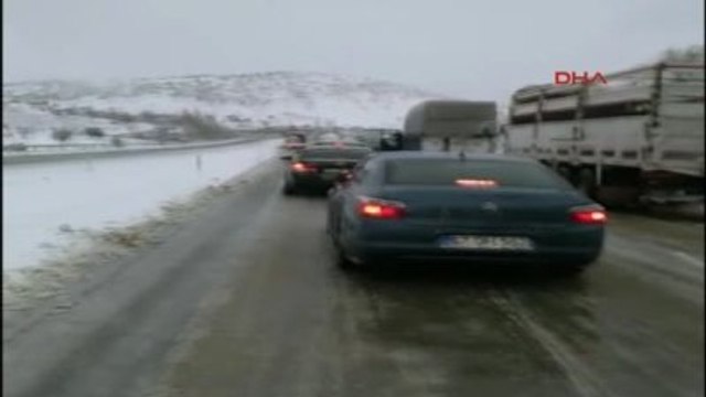 Sandıklı-Afyonkarahisar Yolu Ulaşıma Kapandı