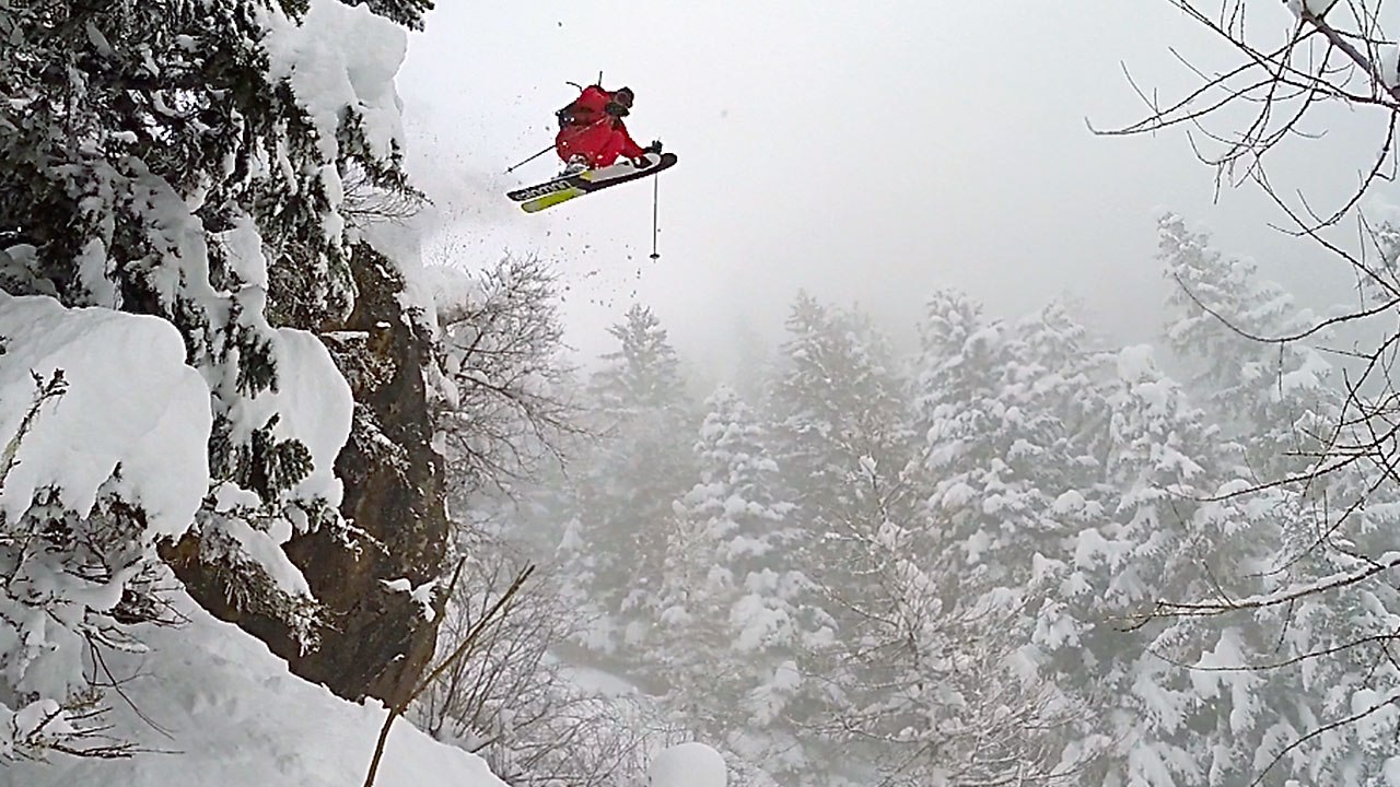 A Pillow-Popping Powder Day In Chamonix With Pierre Hourticq...