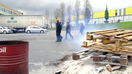 MORY GLOBAL - Pierre Laurent apporte son soutient