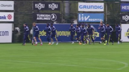 Fenerbahçe Yapacağı Maçların Hazırlıklarını Sürdürüyor