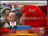 MQM Workers Attacking PTI Workers At Jinnah Ground