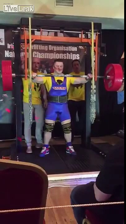 La terrible blessure de l'haltérophile Tommy Dollan