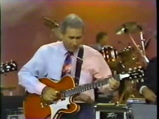 Chet Atkins  "Levee Walking "