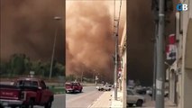 Así fue la tormenta de arena que desato pánico en Arabia Saudita