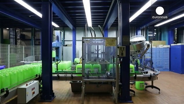 Las importaciones aumentan más que las exportaciones en Alemania, aunque se mantiene el superávit comercial