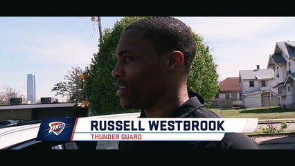 Esta estrella de la NBA le regalo su camioneta a una madre soltera