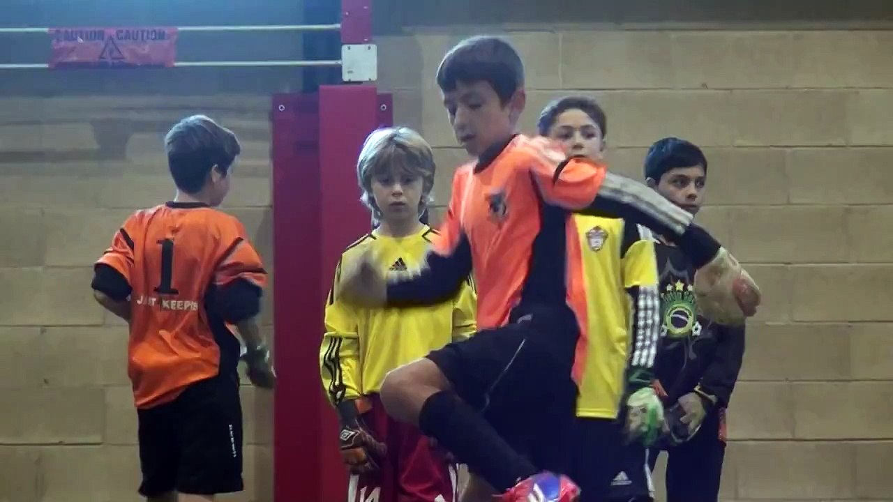 Amazing 9 year old soccer goalkeeper! Dino Bontis