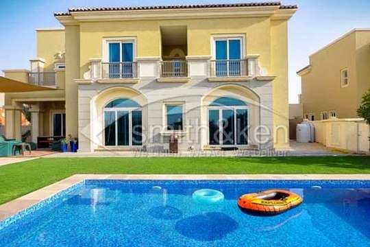 Victory Heights Esmeralda Village Villa Community View 9200 sq ft 5 Bedroom